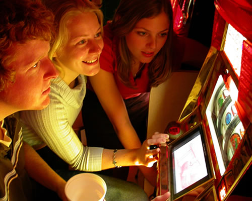 调查显示25%美国人光顾赌场但不赌钱 